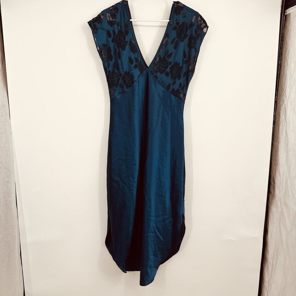 Womens VTG Adonna Satin M Long Nightgown Blue Floral Lace Rare Sexy Dress Goth